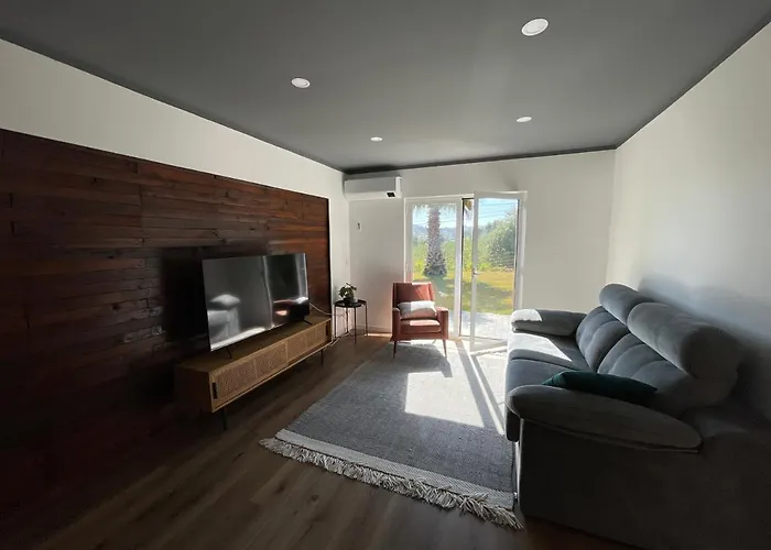 Entre Pomares Nyaraló Alcobaça